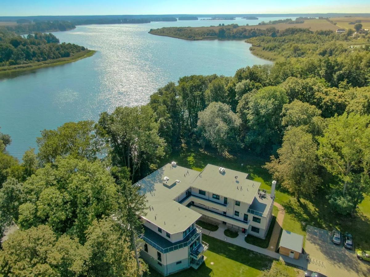 Ferienwohnungen Am Wasser - Krakow Am See Eksteriør bilde