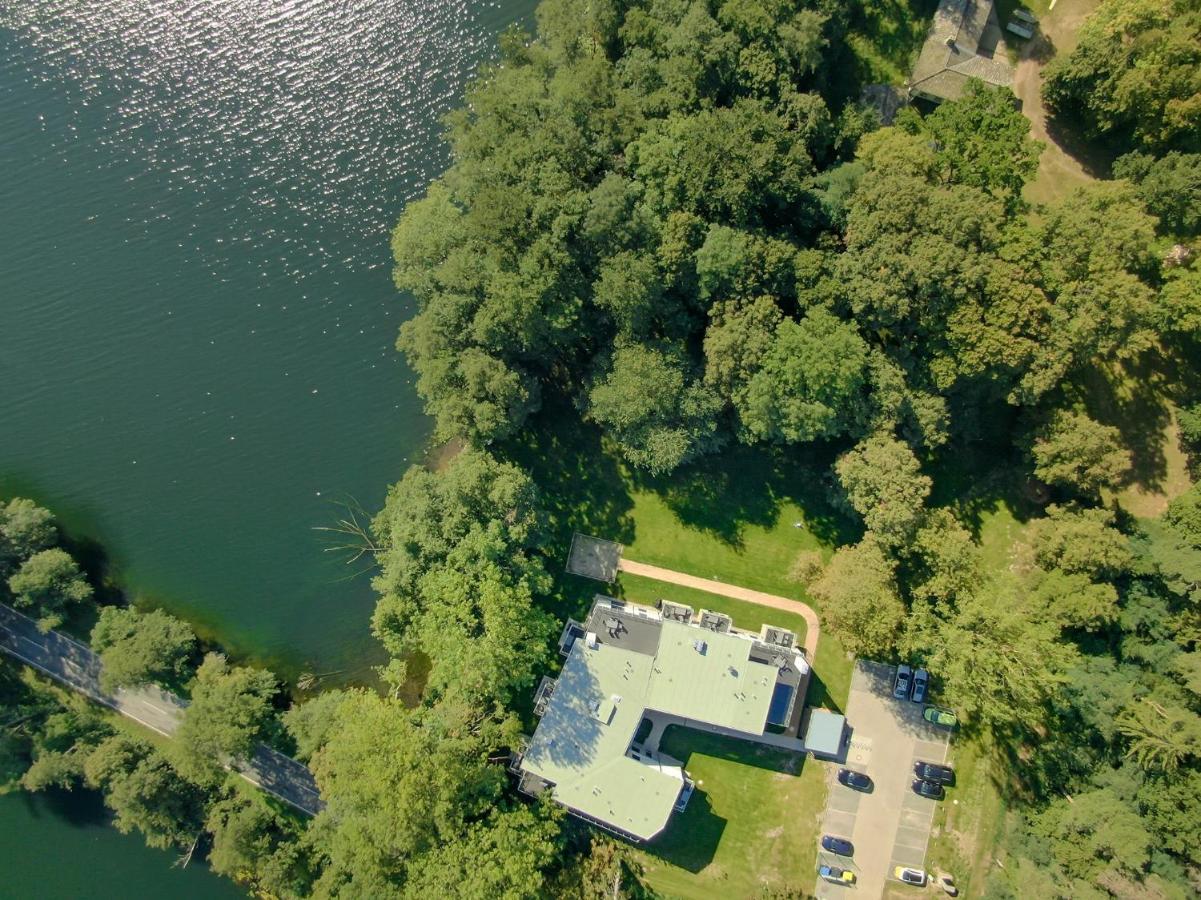Ferienwohnungen Am Wasser - Krakow Am See Eksteriør bilde